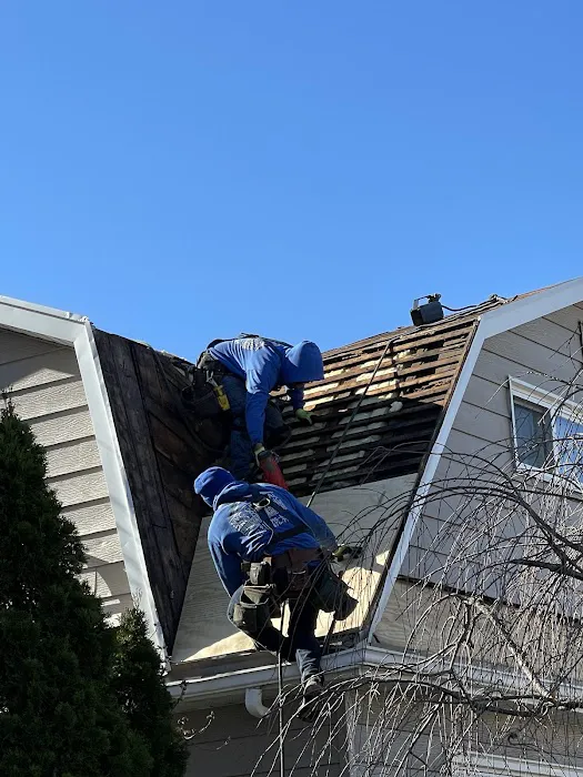 Parco Home Improvement Roofing & Windows - Franklin Square Picture 6