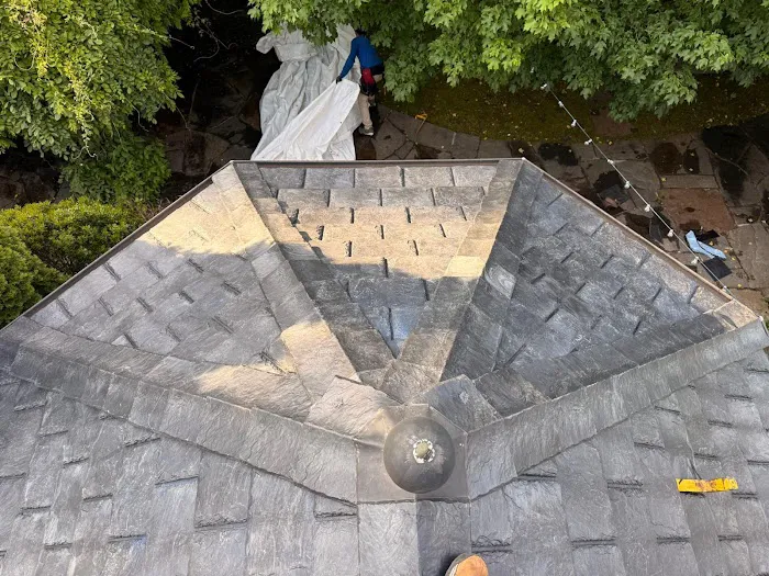 Estate Roofing Picture 1