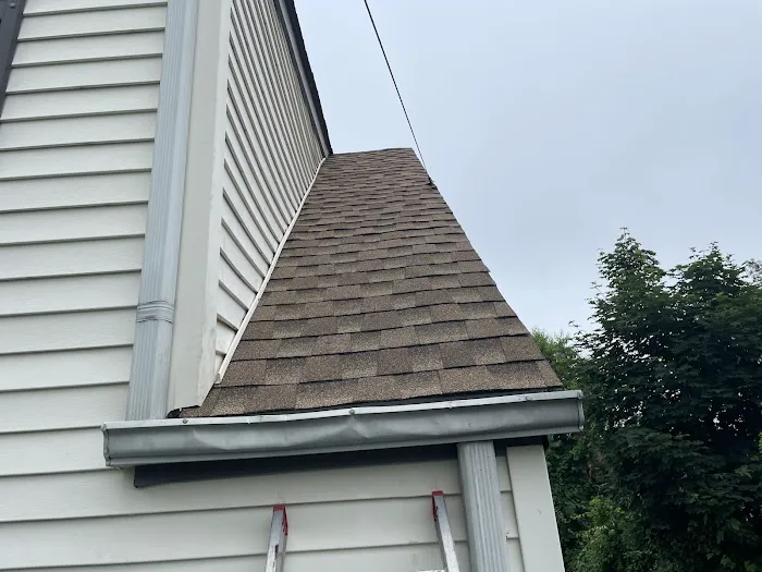 Ipro Roofing & Construction Picture 8