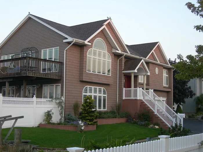 Tela Contracting Picture 2