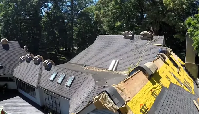 Neighborhood Roofing Picture 4