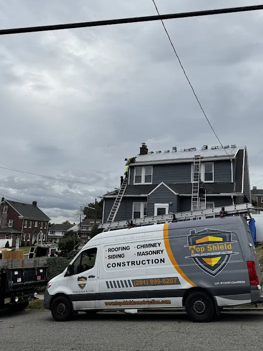 Top Shield Roofing LLC Picture 2