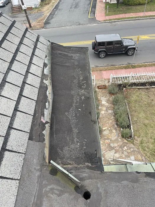 Molnar Roofing Inc Picture 1