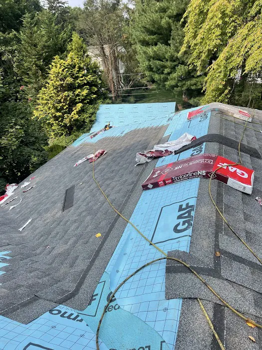 CLJ Roofing & Construction Picture 1