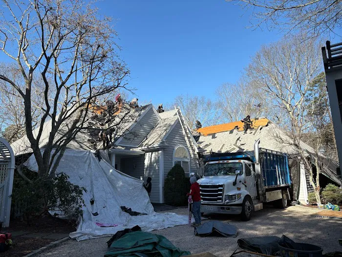 R&M Roofers LLC Picture 10