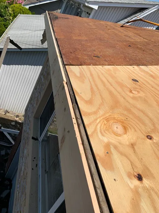 Hempstead Roofing - Bustillo General Home Improvement Picture 1