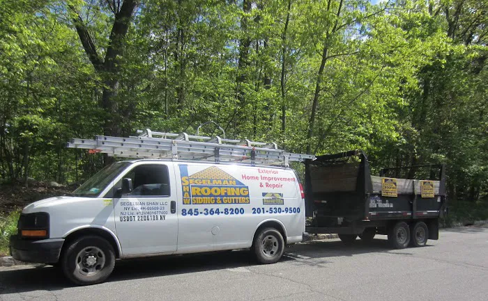 Segelman Shaw Roofing, Siding & Gutters Picture 6