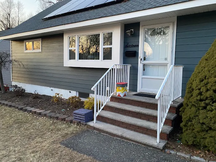 The Carpenters Touch Roofing & Siding Picture 1