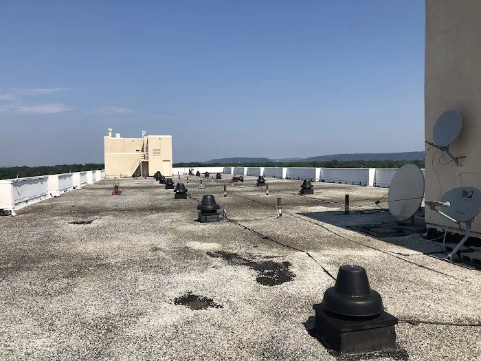 J&M Roofing Picture 1