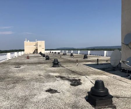 J&M Roofing