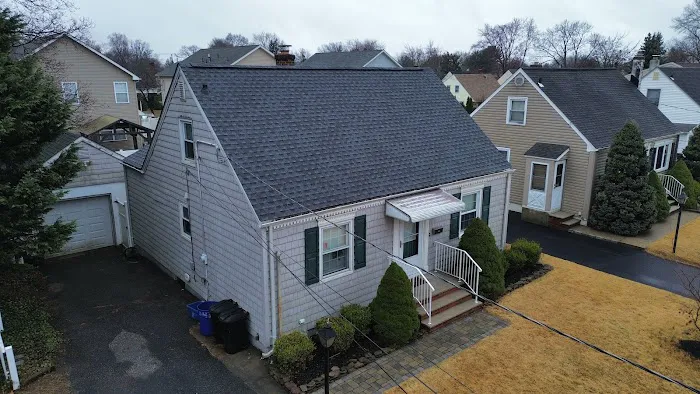 CJM Professional Roofing LLC Picture 4