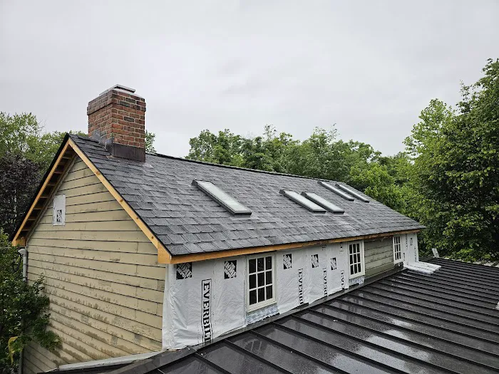 Lincoln Roofing Picture 6