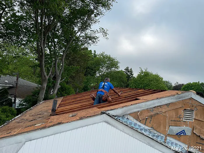 Nassau Roofing Experts - Roof Replacement Contractors Picture 7