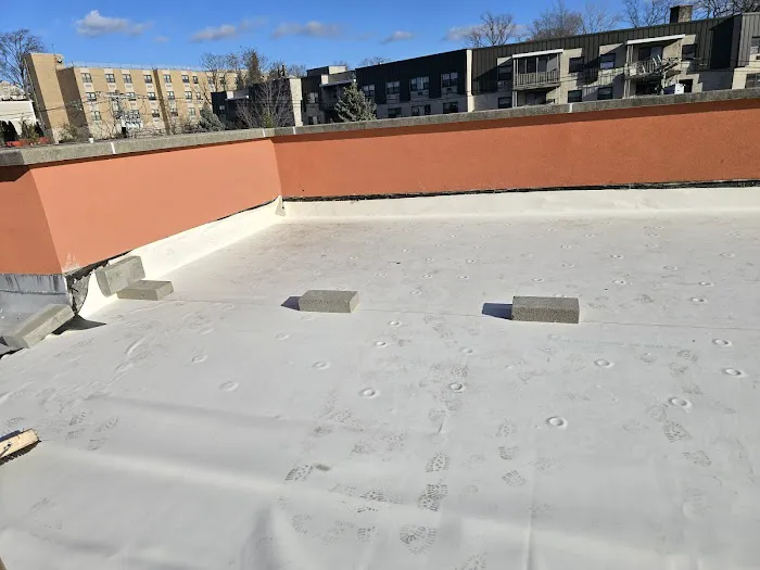 MC PROFESSIONAL HOME IMPROVEMENT CORP Picture 6