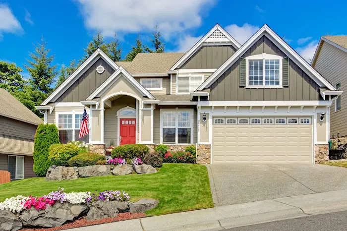 Home Genius Exteriors Picture 4