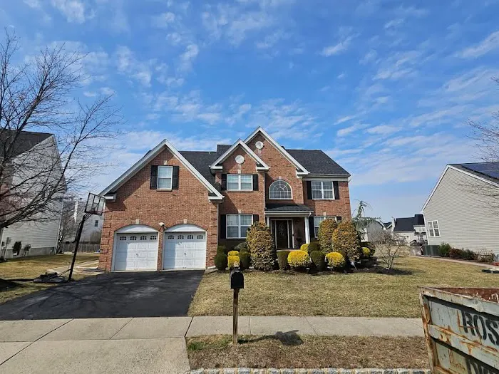 Reisch Roofing and Construction LLC Picture 4