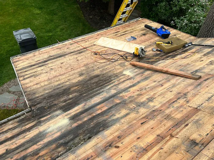R & S Roofing Picture 7