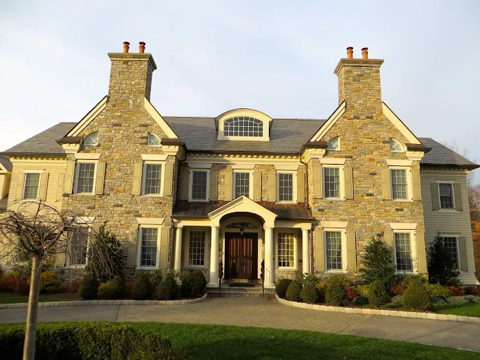 B&W Group Inc. Roofing and Solar Picture 1