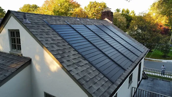 B&W Group Inc. Roofing and Solar Picture 7