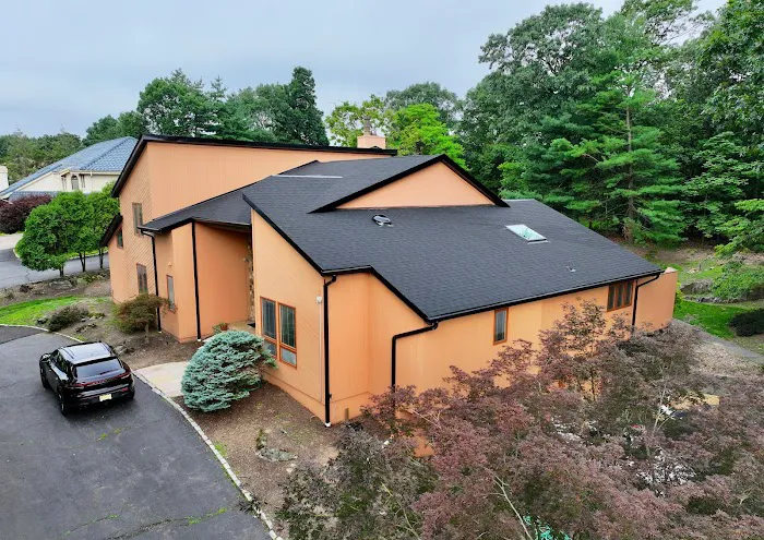 Lightning Construction - NJ Roofing Company Picture 1