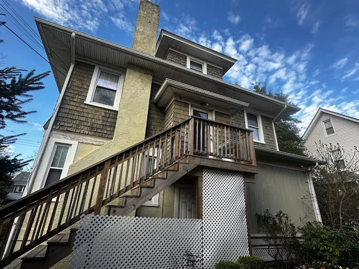 Majestic Exteriors, LLC Picture 1