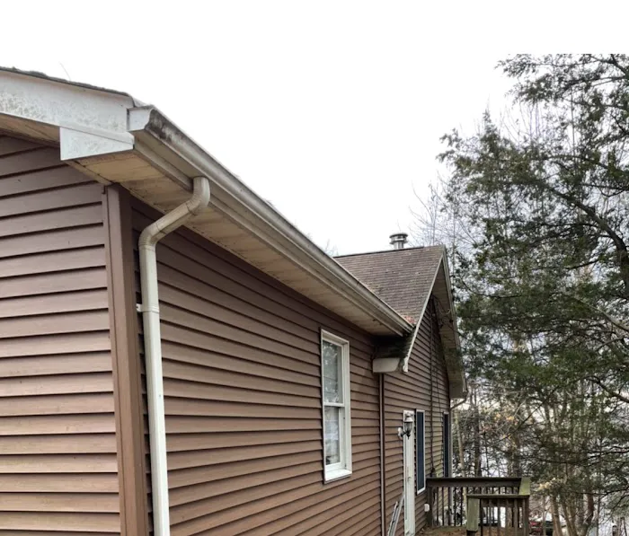 American Eagle Exteriors Picture 3