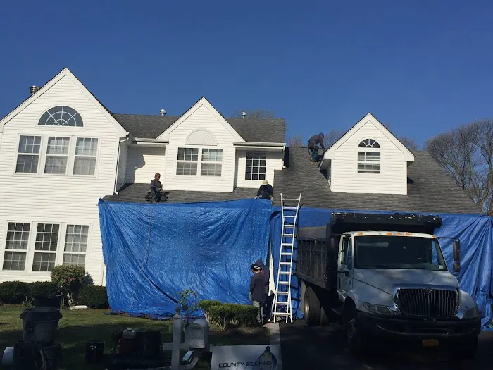 COUNTY ROOFING SYSTEMS Picture 3