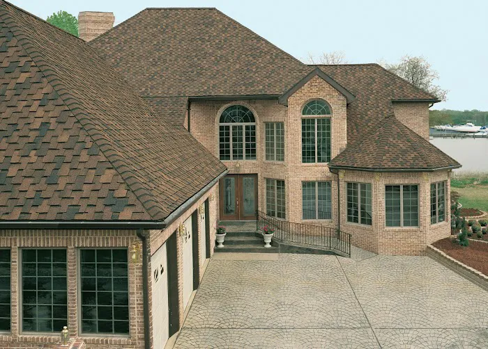 C&D Suffolk Siding & Roofing North Picture 10