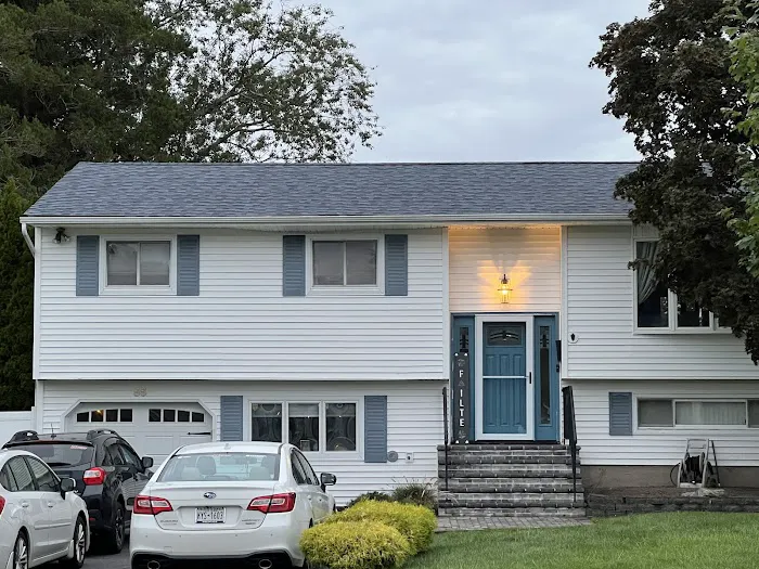 GNP Roofing & Siding Picture 4