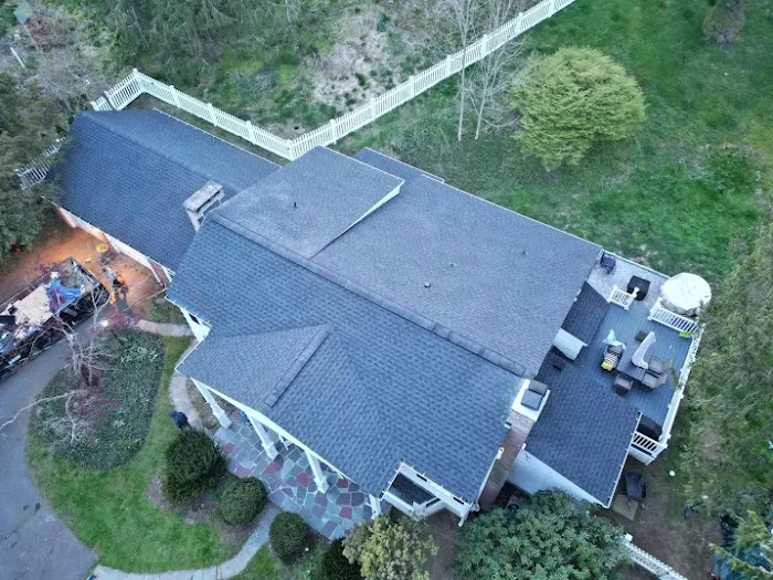 SW Roofing Of Huntington Picture 10