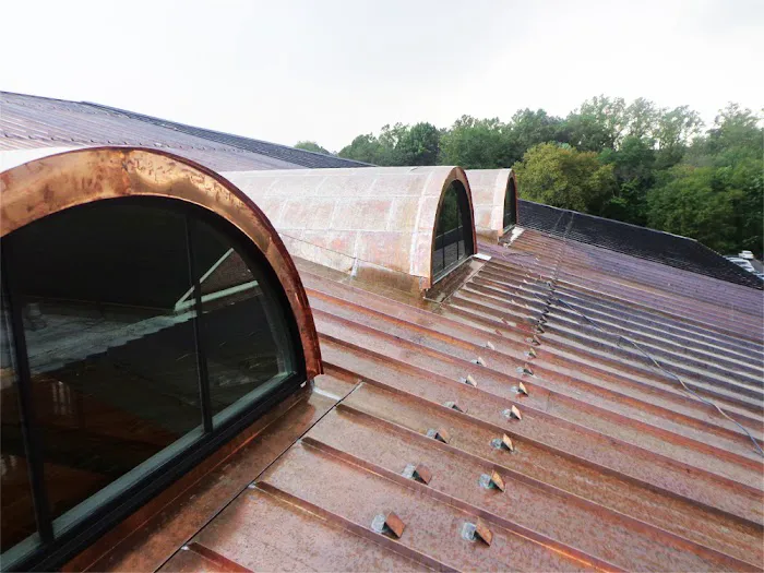 L&M Company Picture 4