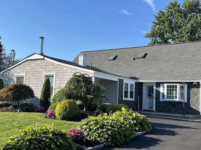 King Quality Roofing and Siding Picture 2