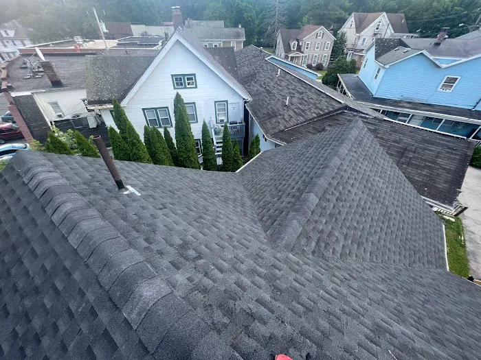 Cassas Bros roofing siding Picture 10