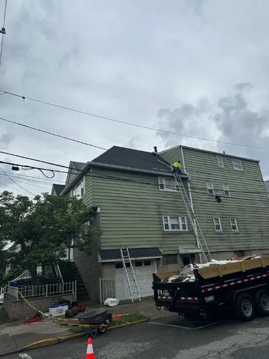 Neighborhood Roofing Picture 2