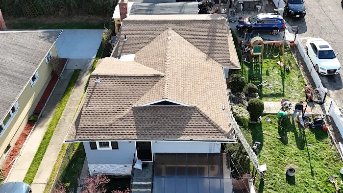 Dream Home Roofing Picture 4
