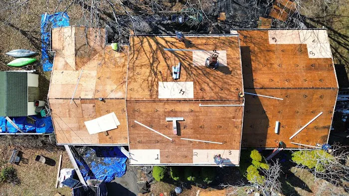 Arctic Roofing & Restoration Picture 7