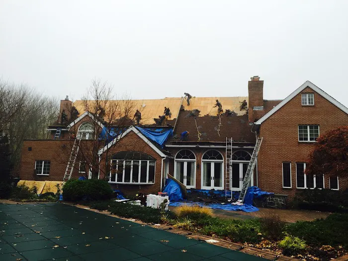 Four Seasons Roofing & Exteriors Picture 5