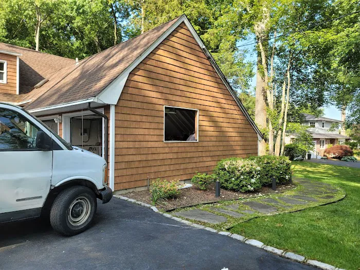 Quick Roof and Siding Inc Picture 2