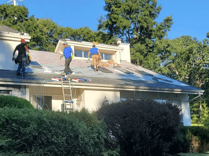 Quick Roof and Siding Inc Picture 7