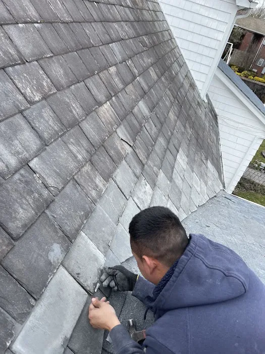 Empire Gen Roofing & Chimney Smithtown Picture 1