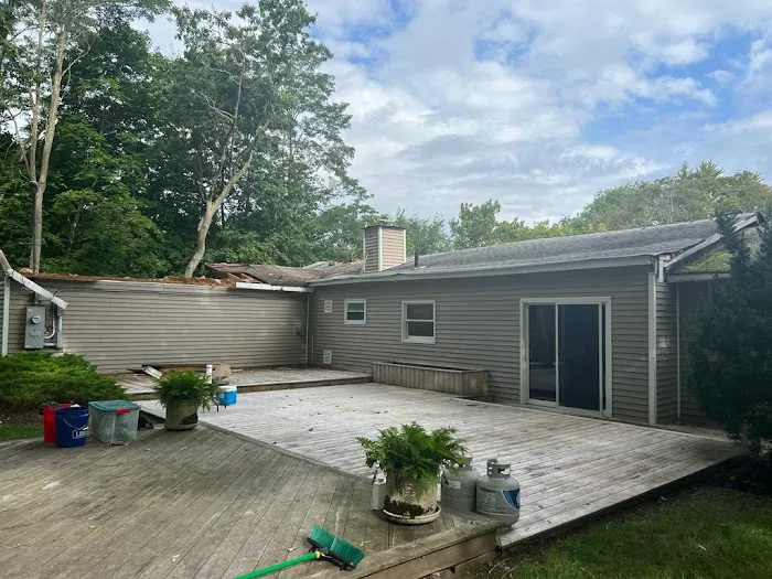 SWJ Siding and Roofing Corp Picture 4