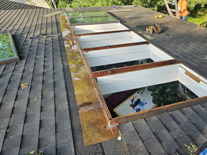 MONTEVELLO CARPENTRY & ROOFING CORP. Picture 4