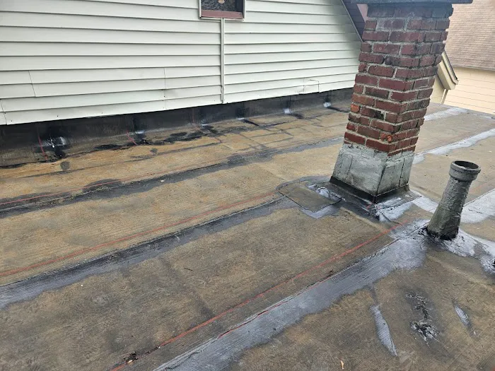 MONTEVELLO CARPENTRY & ROOFING CORP. Picture 9