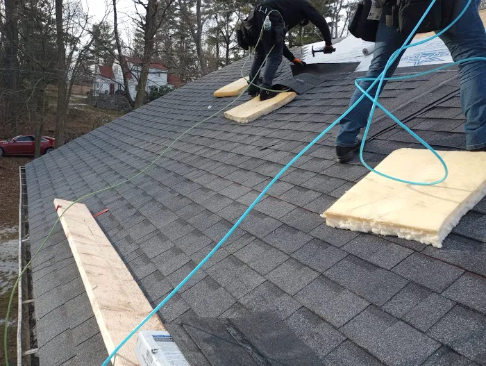 Woof Roofing Picture 9
