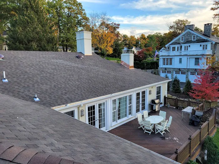 Five Stars Roofing & Contracting LLC. Picture 5