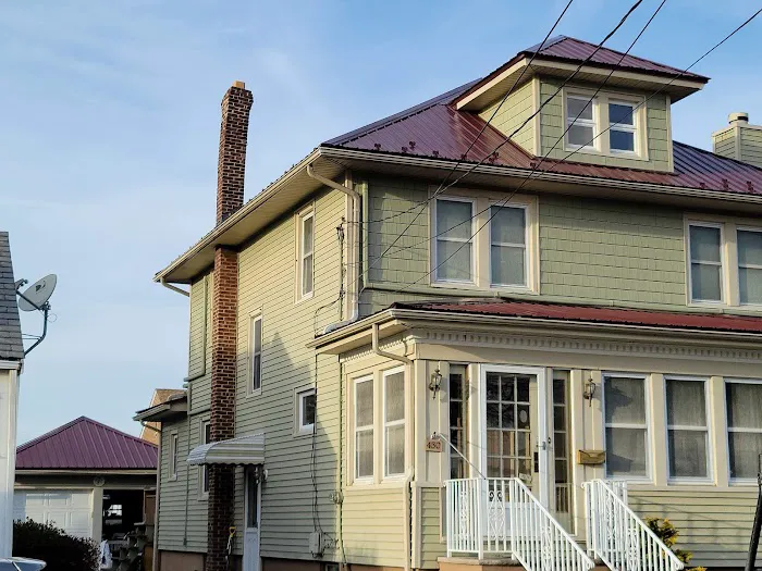 JR's Roofing and Gutters LLC Picture 9
