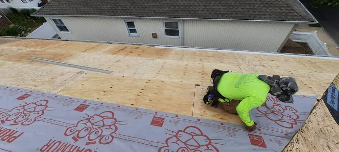 Vanegas Roofing Construction Picture 3