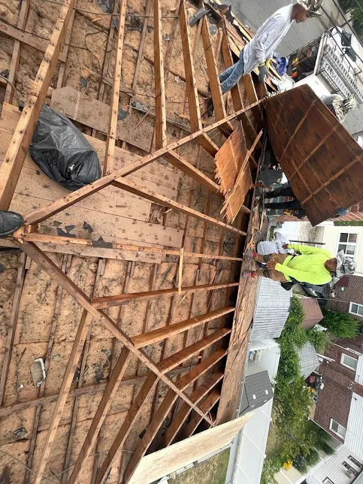 Vanegas Roofing Construction Picture 8