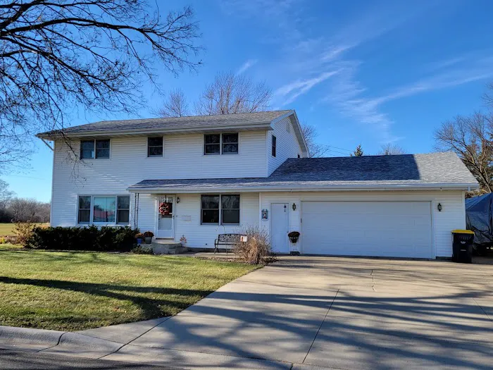 P&J Roofing Picture 1