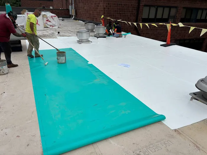 Yukor Roofing & Construction Picture 2